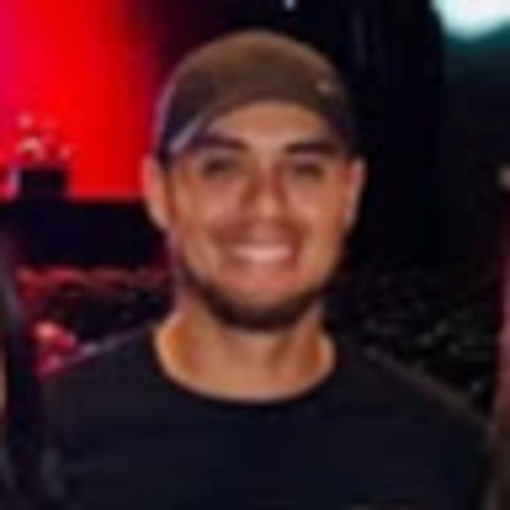 Meet your Posher, Eric j